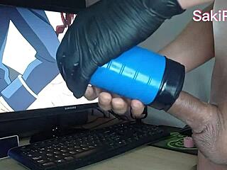 Homemade black cock: A step-by-step guide to creating a realistic sex toy - SakiPlay