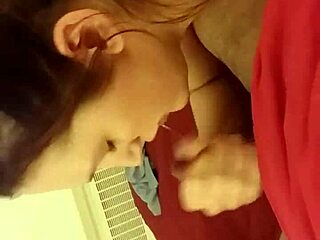 White girl with a big booty gives a blowjob