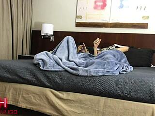 Amateur couple enjoys sex in hotel room