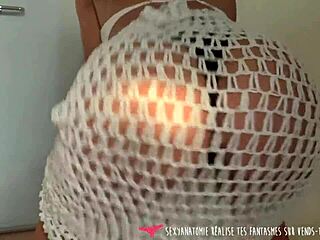 Watch a sexy amateur babe strip and masturbate in HD
