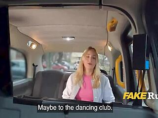 Big booty blonde teen rides in taxi for a wild ride