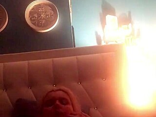 Jennabella's intimate self-pleasure session
