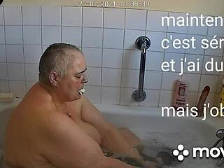 Masturbation in the shower and oral pleasure for Daisydogslave