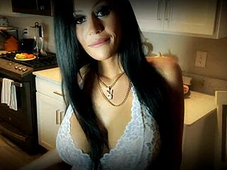 Asian beauty Willow Lansky's topless culinary critiques in double feature
