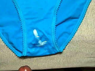 Corrida's intimate encounter with used blue panties