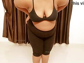Beautiful breasts of the maid in Hyderabad