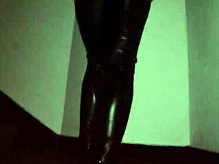 A female dominance hentai featuring a latex clad diva