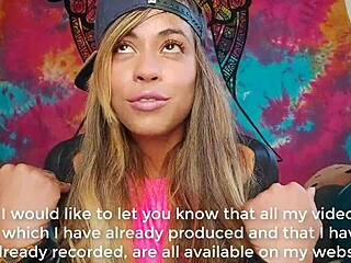 Beautiful Brazilian camgirl Srta X wishes you a great day