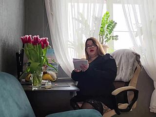 Horny patient gets alternative treatment from hot sexologist