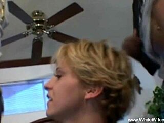 Married couple’s interracial threesome with another man