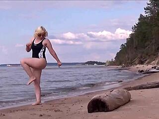 Beautiful amateur blonde gets wet in this bath time scene