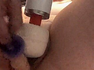 Amateur wife's blindfolded and submissive experience
