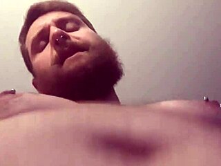 Gay penis action with deepthroat and cum swallowing roleplay
