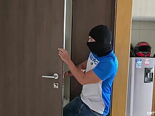 Big ass Latina gives blow job and fuck to a burglar with big dick