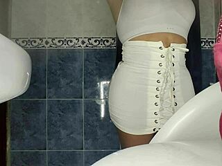 Amateur BBW caught exposing her big ass in a public bathroom
