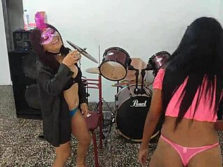 Hot and sexy Latin women in sex tape together