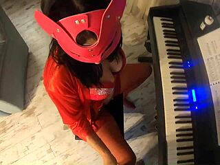 Stepmom's wet and wild affair with piano teacher begins