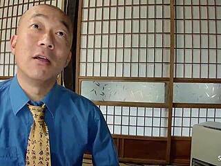 Rich old man seduces Japanese waitress for a quickie