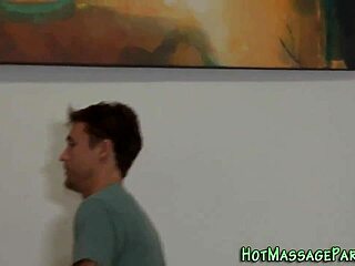 Hot teenage girl is making massage and at the end she cum