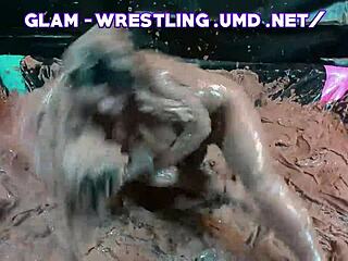Miniskirt Glam-Babes mud wrestling
