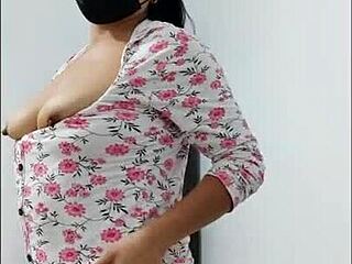 Dancing hot mom flaunts big ass and jugs