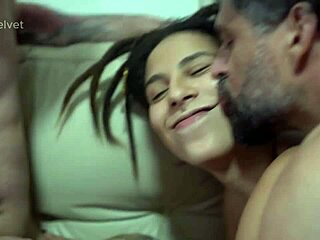 A safada aguentou dois paus full video