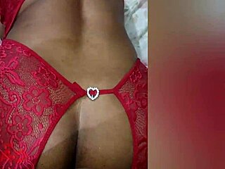Preta exploding with pleasure from wild anal action at home!