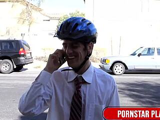 Hell Yeah! Blonde Milf Alura Jenson Scores Hot Creampie from Chad Diamond